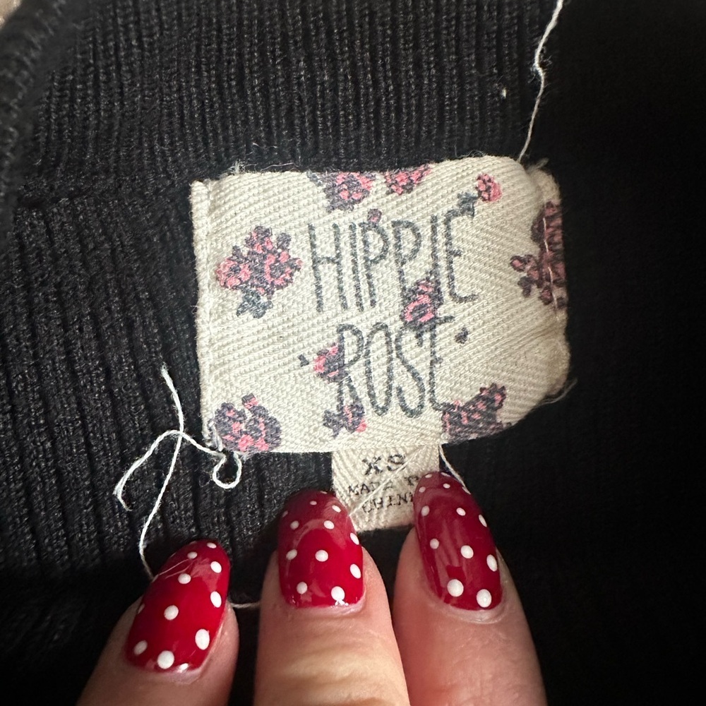 Hippie Rose Black Ribbed Sweater - Picture 3 of 3